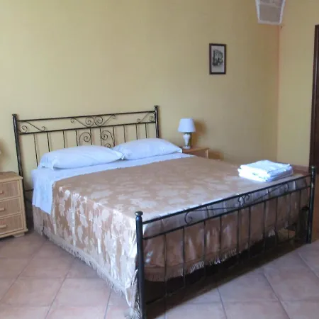 Largo Fontana Bed & Breakfast *