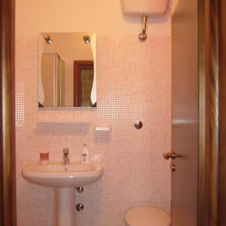 Largo Fontana 3* ليفيرانو