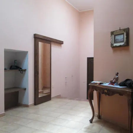 فندق مبيت وإفطار Largo Fontana 3*