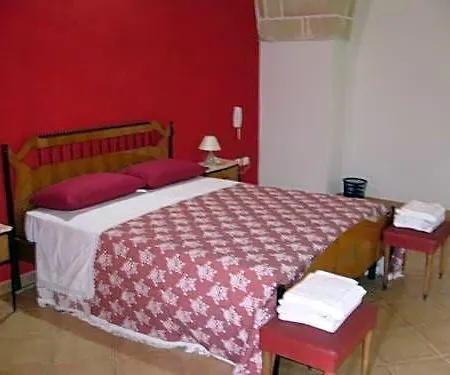 Largo Fontana Couette-café